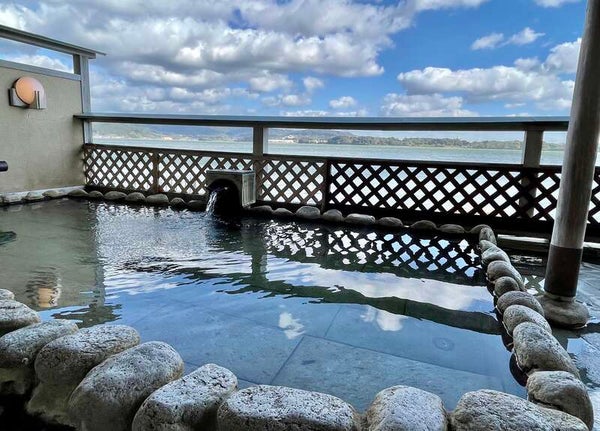 【茨城県内発】 春爛漫!大井川鐡道さくらのトンネル!SL列車と 東海2つの名城めぐりと浜名湖グルメバイキング 2日間3